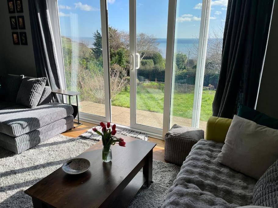 Stunning Charmouth Property With Bay Views! 外观 照片