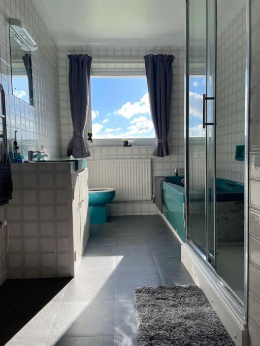 Stunning Charmouth Property With Bay Views! 外观 照片