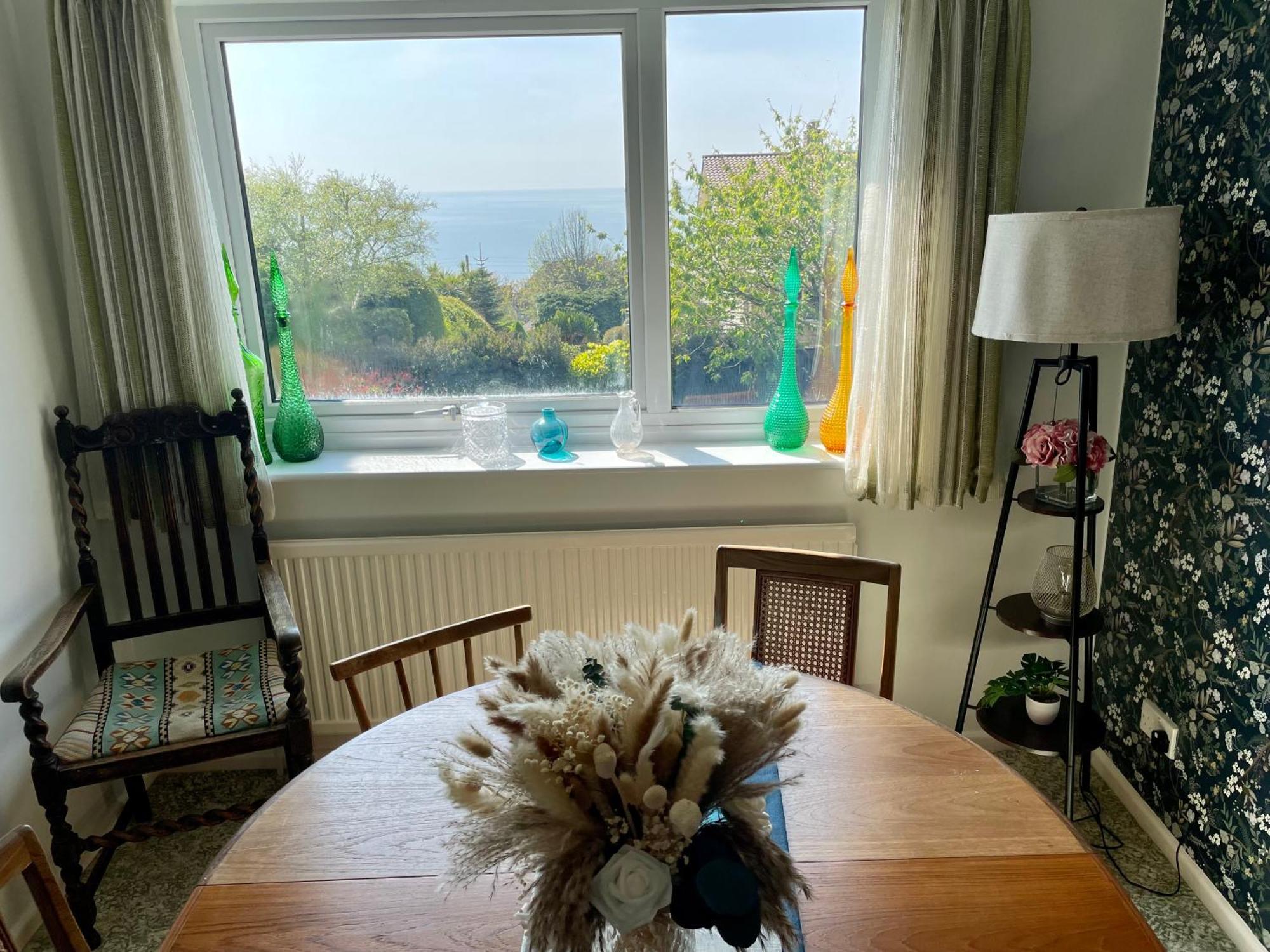 Stunning Charmouth Property With Bay Views! 外观 照片
